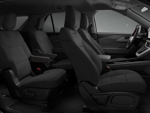 New 2026 Ford Explorer Active image 5