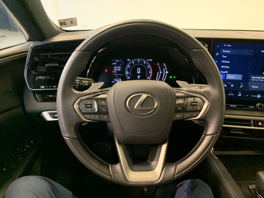 Used 2024 Lexus RX 350 Premium w/ Accessory Package (Z1) AWD/4WD image 19