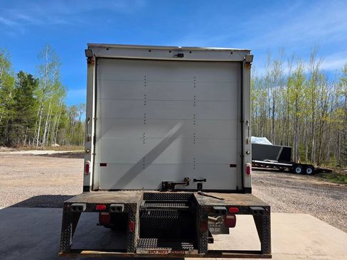 Used 2021 Ford F550 4x4 Regular Cab Super Duty image 5
