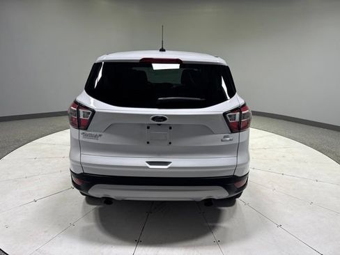Used 2017 Ford Escape SE AWD/4WD image 4