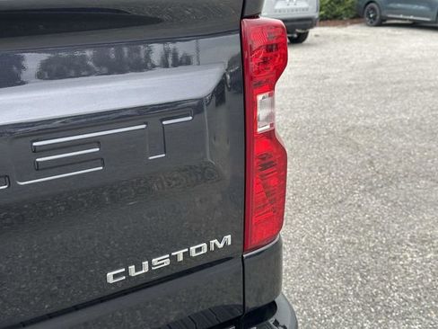 Certified 2022 Chevrolet Silverado 1500 Custom AWD/4WD image 28