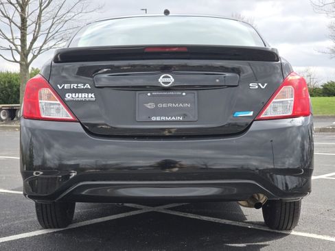 Used 2015 Nissan Versa SV image 16