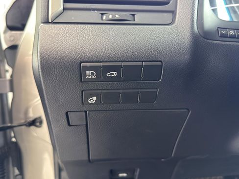 Used 2018 Lexus RX 350L image 23