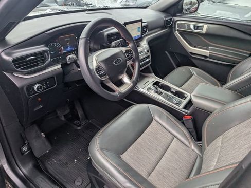 Used 2023 Ford Explorer Timberline image 12