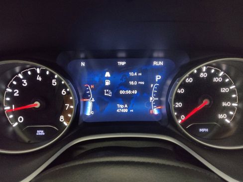 Used 2018 Jeep Compass Latitude w/ Popular Equipment Group image 23