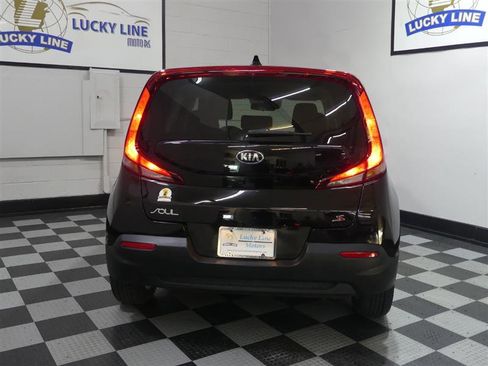Used 2021 Kia Soul S FWD image 8
