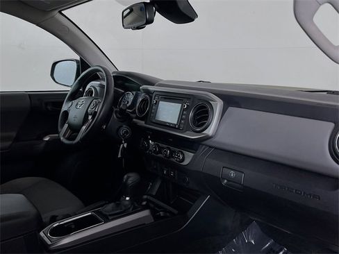 Used 2019 Toyota Tacoma SR5 image 8