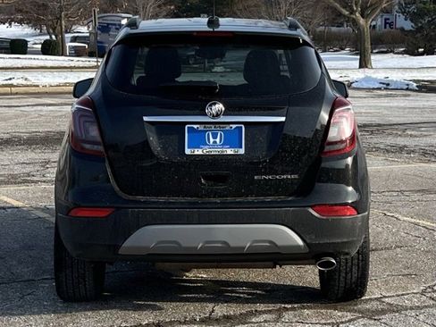 Used 2020 Buick Encore Preferred image 6
