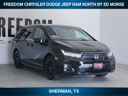 Used 2025 Honda Odyssey Sport-L image 2