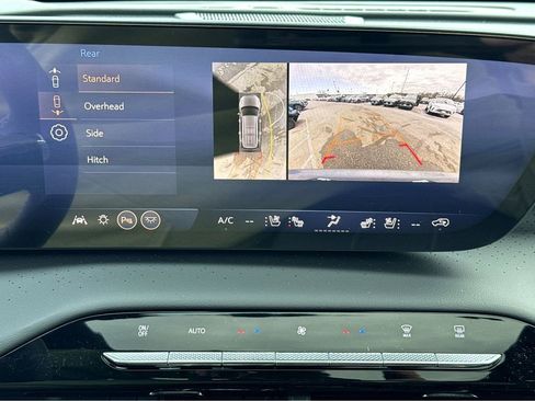 New 2026 Buick Enclave Avenir w/ Super Cruise Package FWD image 15