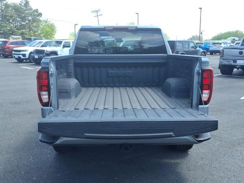 Used 2023 GMC Sierra 1500 Elevation AWD/4WD image 6