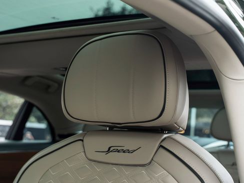 Certified 2024 Bentley Flying Spur W12 image 23