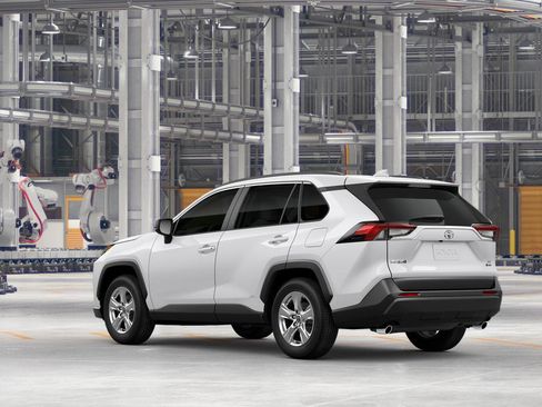 New 2025 Toyota RAV4 LE image 6