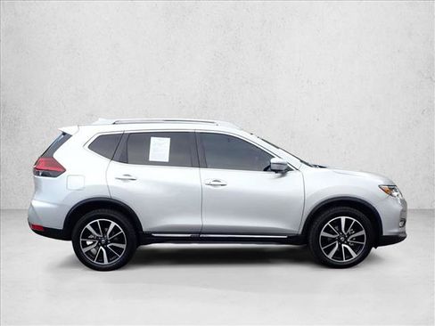 Used 2019 Nissan Rogue SL AWD/4WD image 5