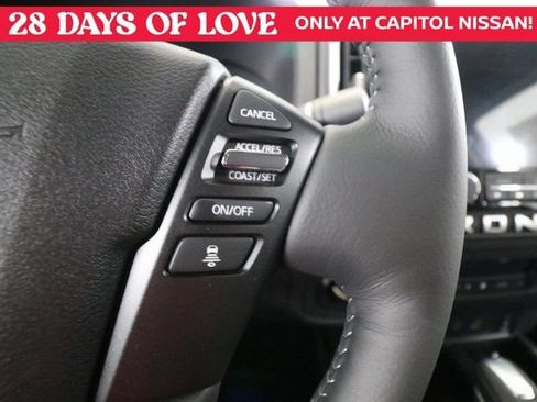 New 2025 Nissan Frontier SV w/ SV Convenience Package image 16