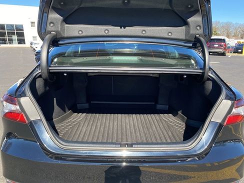 Used 2022 Toyota Camry LE w/ Cold Weather Package image 16