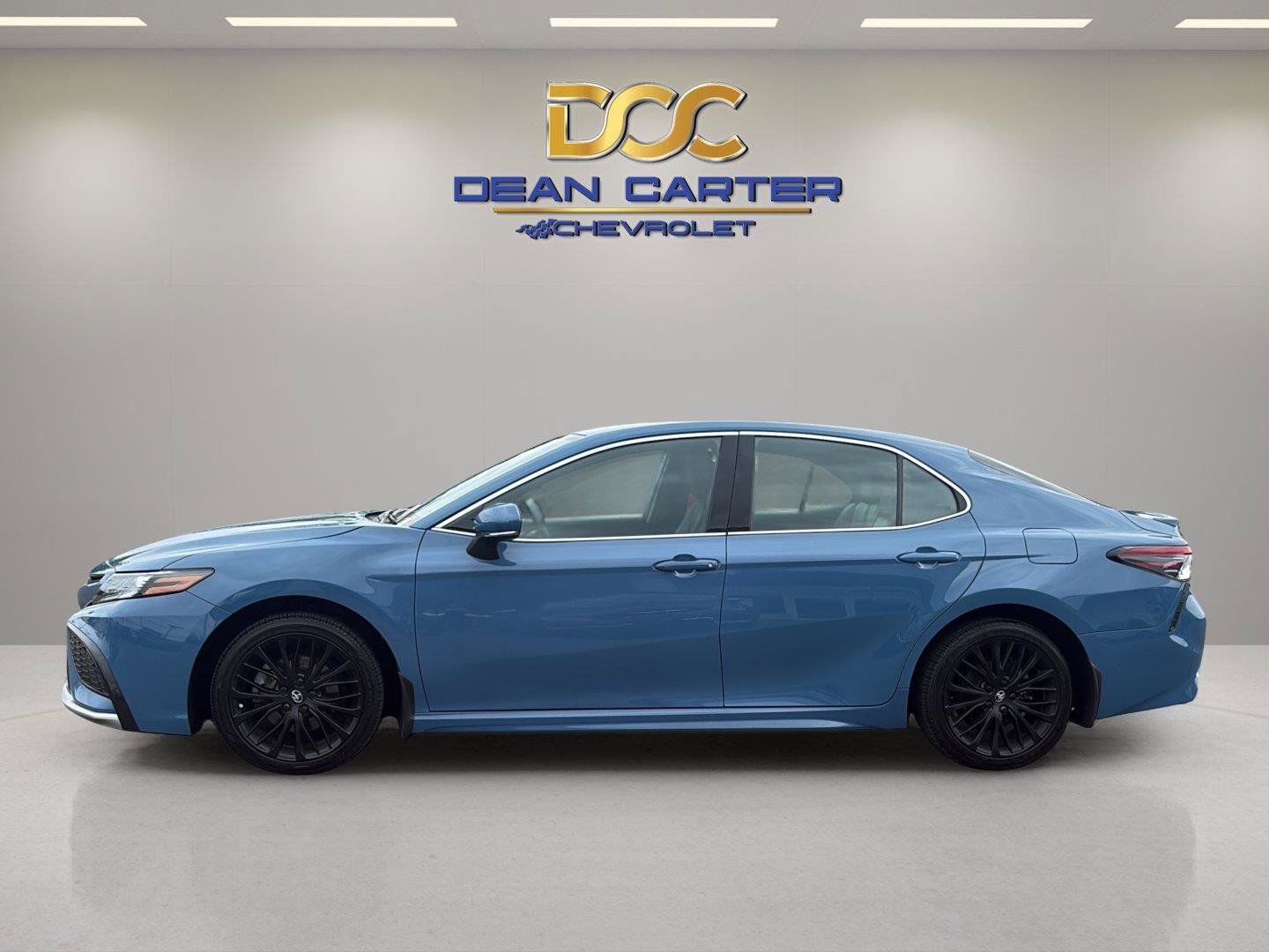 Used 2024 Toyota Camry XSE w/ Cold Weather Package AWD/4WD image 2