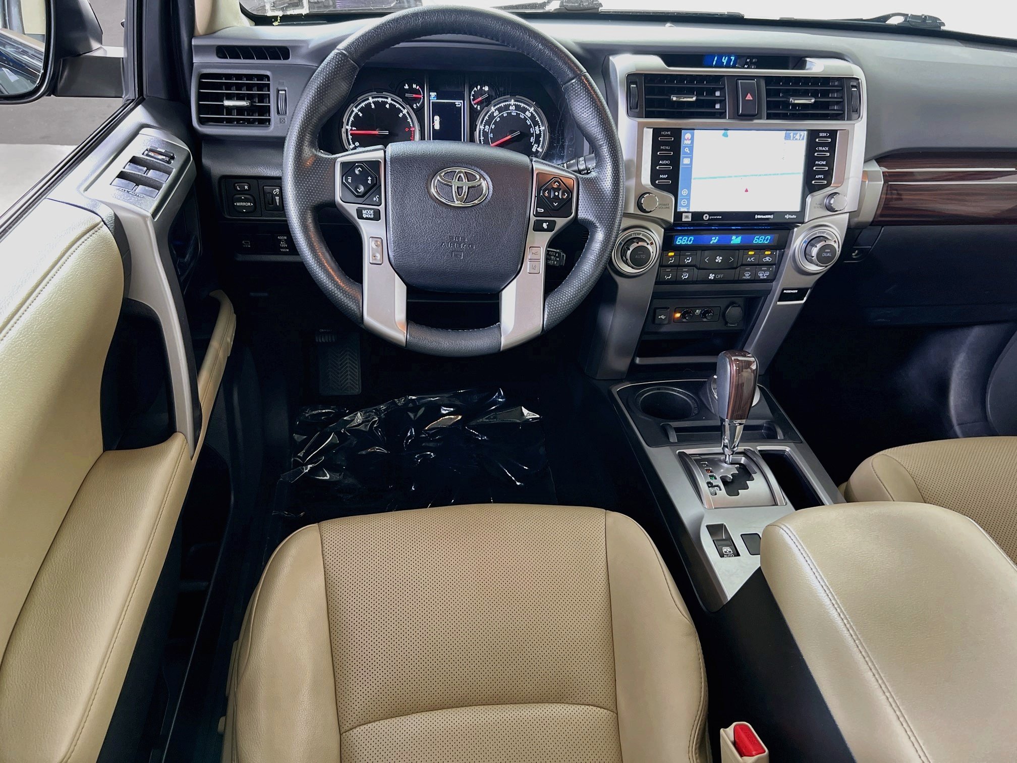 Used 2024 Toyota 4Runner Limited AWD/4WD image 23