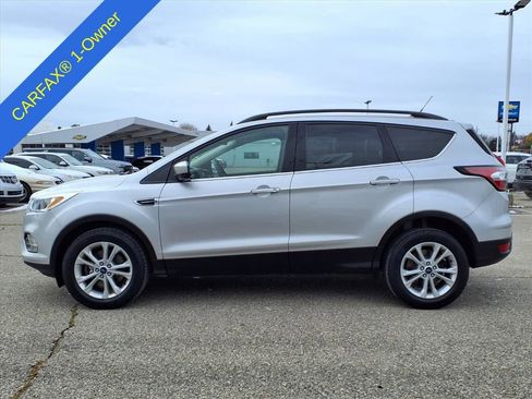 Used 2018 Ford Escape SE w/ Ford Safe & Smart Package image 9