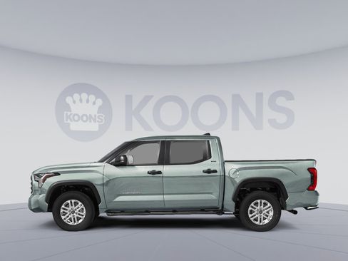 New 2025 Toyota Tundra SR5 image 4