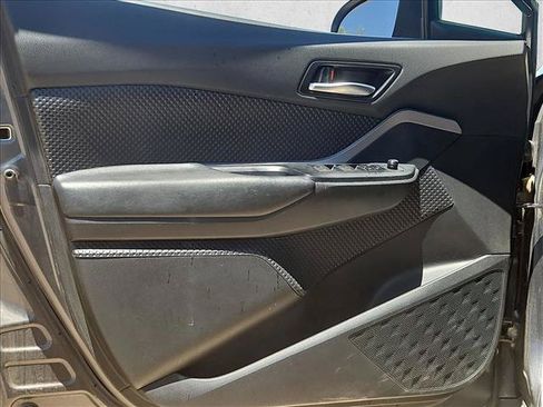 Used 2020 Toyota C-HR LE FWD image 10