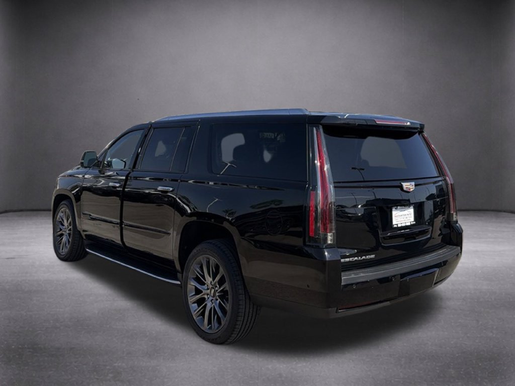 Used 2020 Cadillac Escalade ESV Premium Luxury w/ Escalade Sport Edition AWD/4WD image 7