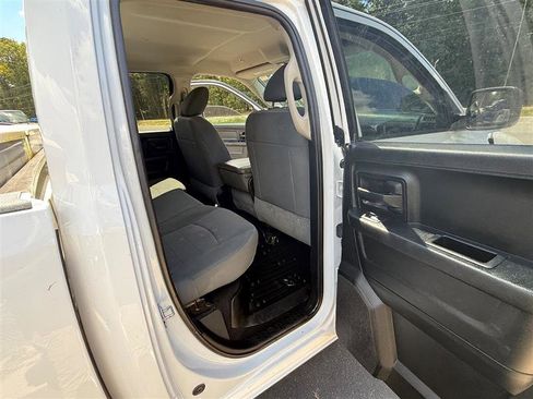 Used 2018 RAM 1500 Tradesman w/ Popular Equipment Group image 19