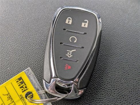 Used 2024 Chevrolet Equinox LT image 34