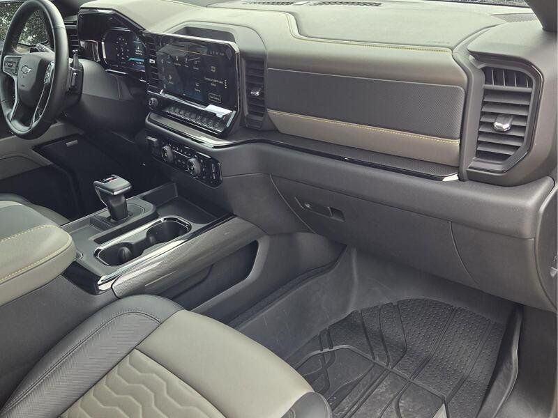 Used 2026 Chevrolet Silverado 1500 ZR2 AWD/4WD image 20