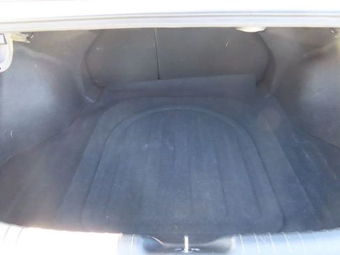 Used 2022 Hyundai Elantra Limited image 38