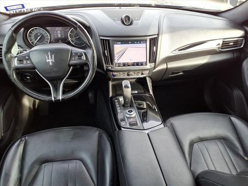 Used 2021 Maserati Levante S image 12