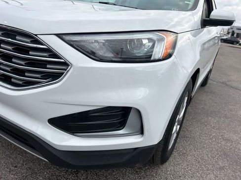 Used 2023 Ford Edge SEL image 9
