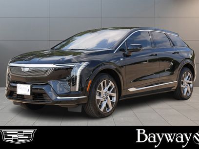 New 2025 Cadillac Optiq Luxury 1 w/ LPO, Floor Liner Package