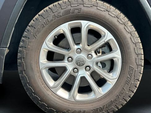 Used 2014 Jeep Grand Cherokee Limited AWD/4WD image 30