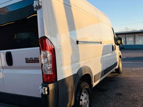 Used 2017 RAM ProMaster 2500 image 5