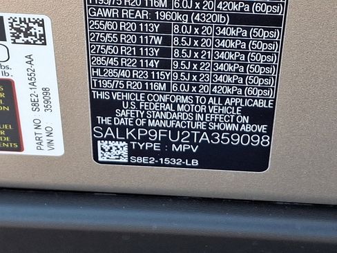 New 2026 Land Rover Range Rover SE AWD/4WD image 19