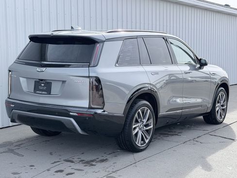 New 2026 Cadillac Vistiq Sport image 4