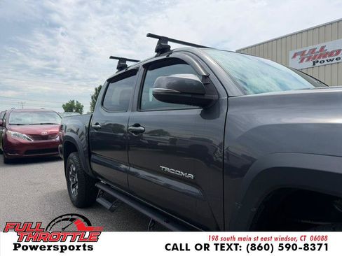 Used 2019 Toyota Tacoma TRD Off-Road AWD/4WD image 2