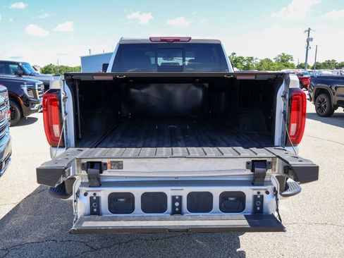 Used 2023 GMC Sierra 2500 Denali w/ Denali Ultimate Package AWD/4WD image 6