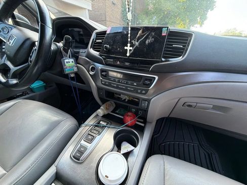 Used 2022 Honda Pilot Special Edition image 11
