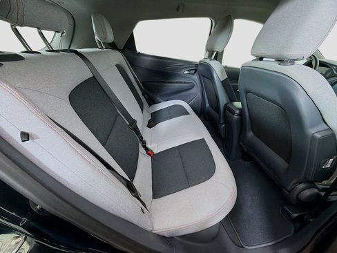 Used 2018 Chevrolet Bolt LT image 23