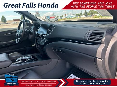 Certified 2024 Honda Ridgeline Black Edition image 29