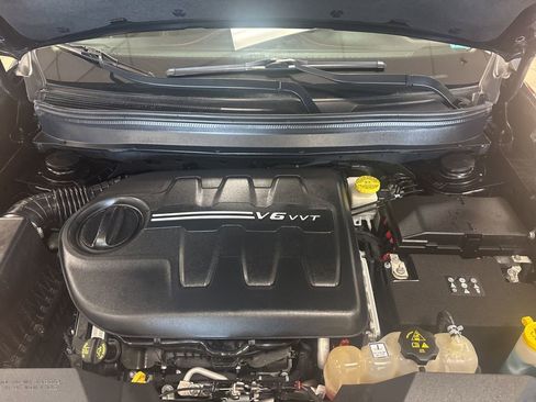 Used 2022 Jeep Cherokee Trailhawk AWD/4WD image 38