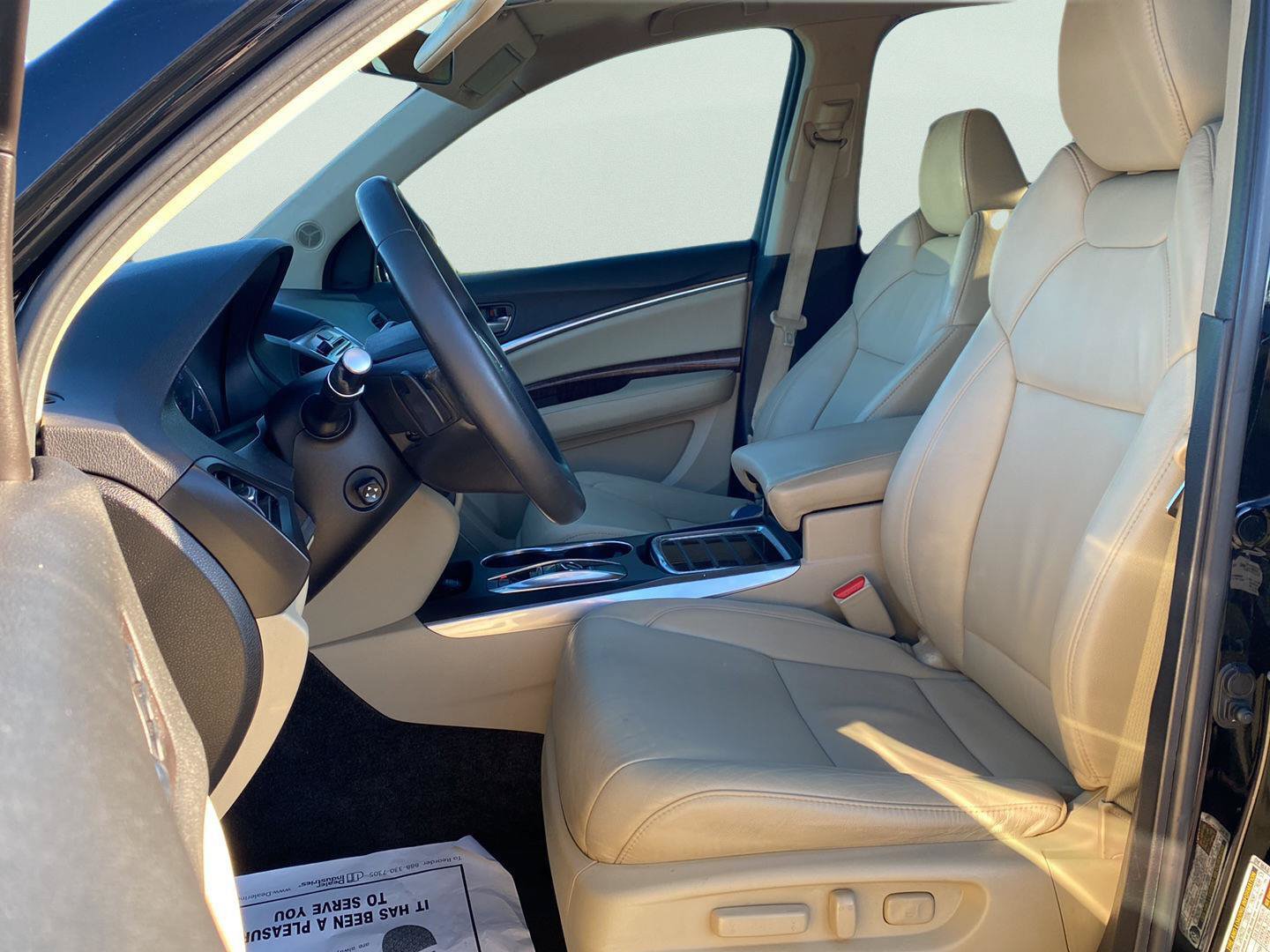 Used 2018 Acura MDX FWD image 12