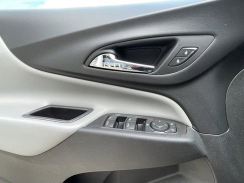 Used 2020 Chevrolet Equinox LT image 20