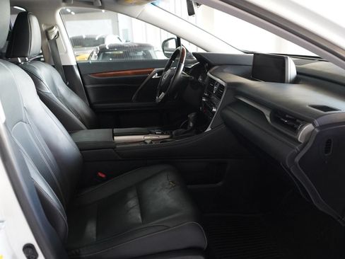 Used 2019 Lexus RX 350L FWD image 16