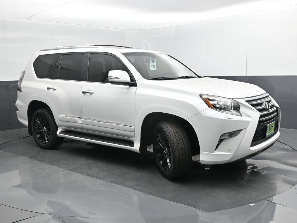 Used 2016 Lexus GX 460 w/ Premium Package AWD/4WD image 36