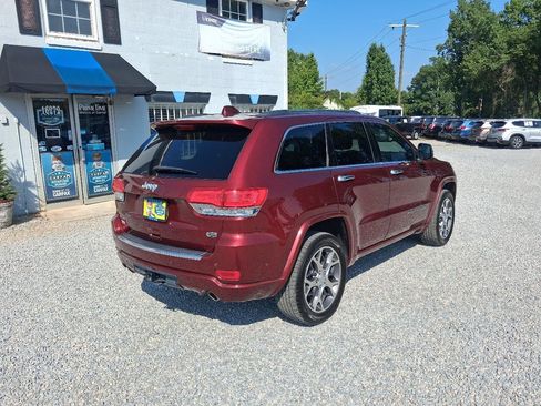 Used 2021 Jeep Grand Cherokee Overland AWD/4WD image 5