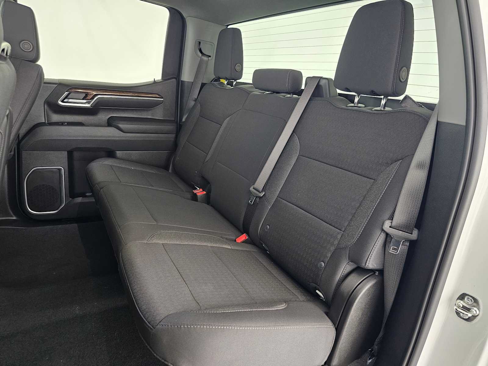 New 2026 GMC Sierra 1500 SLE AWD/4WD image 17