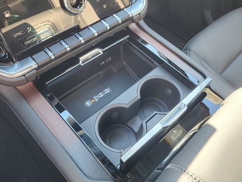 New 2026 GMC Yukon XL Denali w/ Sun & Power Step Package image 35